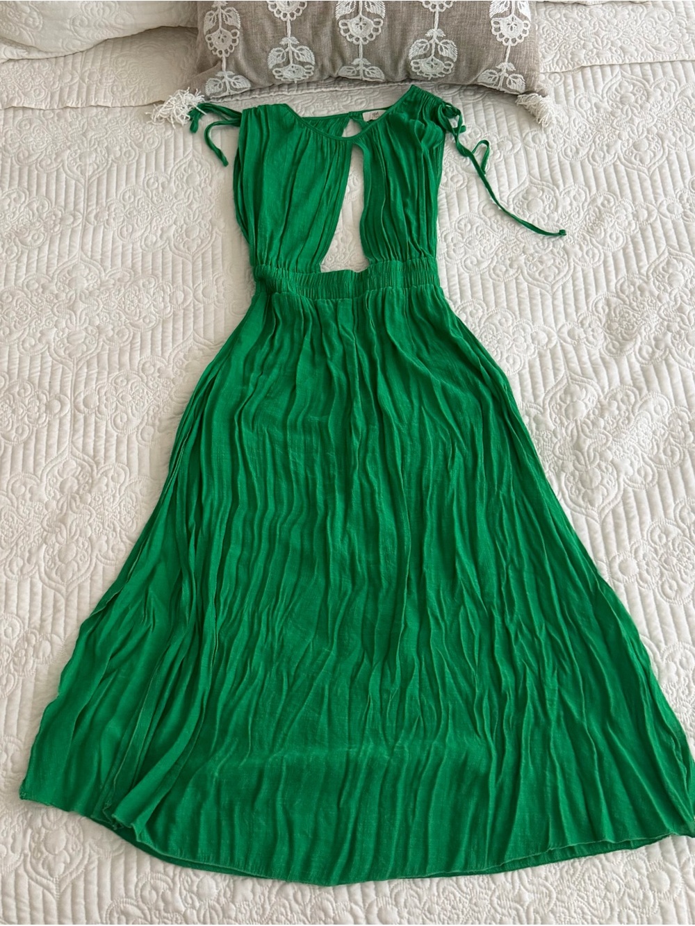 Girl Soul Emerald Green Keyhole Cutout Midi Dress Tie Shoulder Size M
